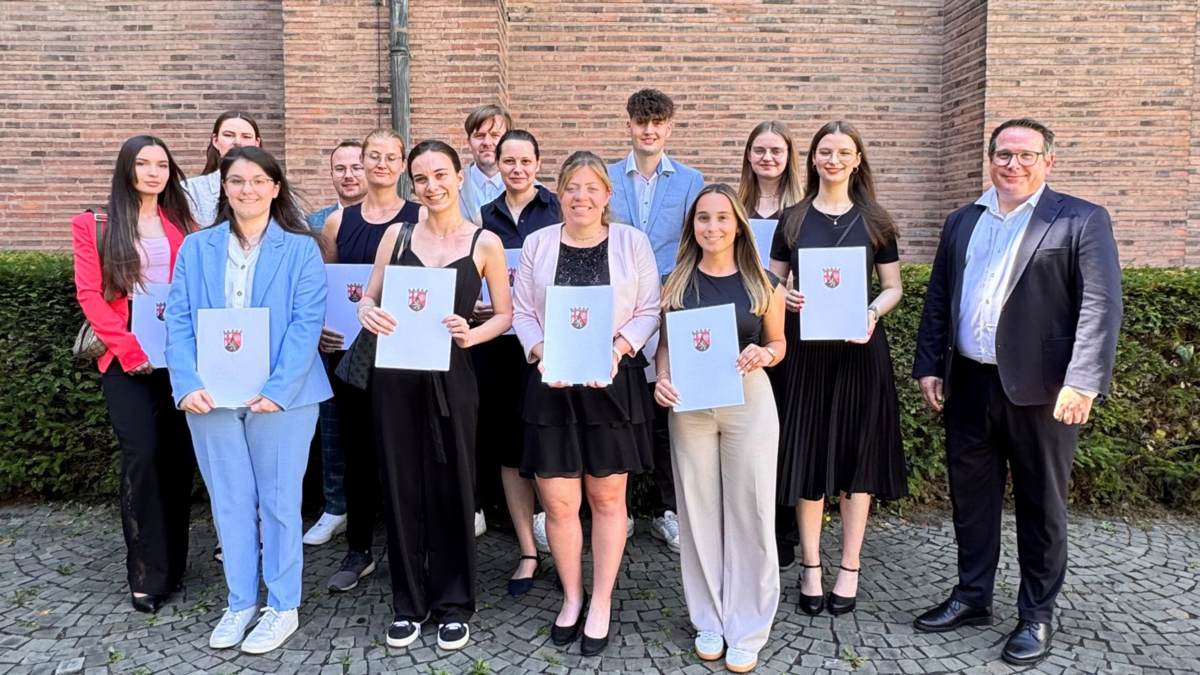 Katta eshak bilan etuk porno