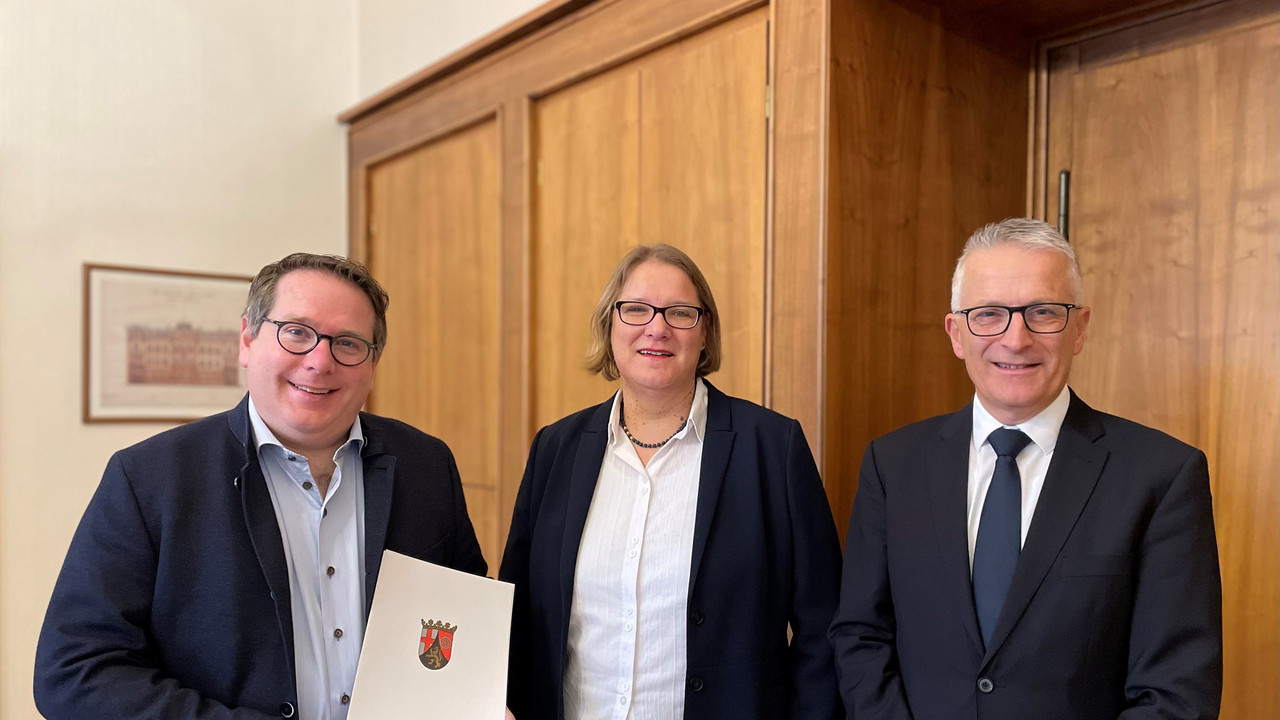 v.l.n.r.: ADD-Präsident Thomas Linnertz, Referatsleiterin Katrin Gießwein-Schleder und ADD-Abteilungsleiter Christof Pause